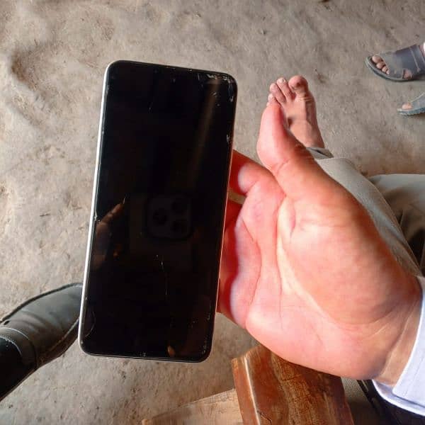@ urgent sale all okay set ha 10/9 exchange æ With Google pixel 2