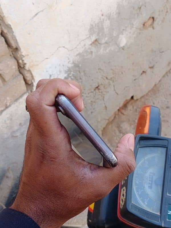 iPhone xr exchange posibal Samsung ka sath 5