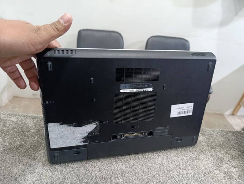 Dell 6540 i5 4th gen with 15.6 inches HD display 8