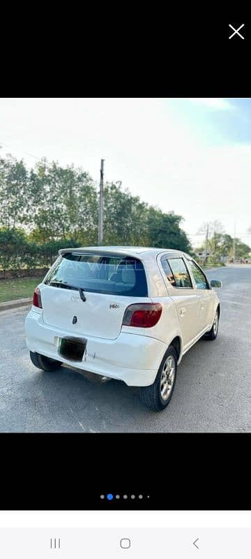 Toyota Vitz 2000 1