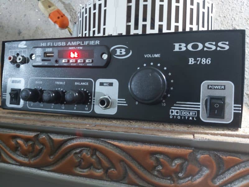 8 Inch  double speakers for sale with amplifier 2
