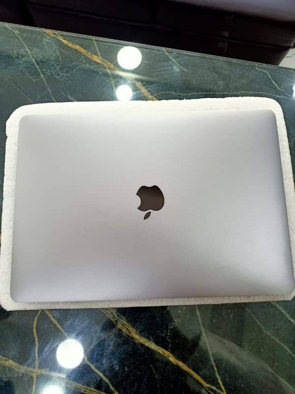 Macbook M1 pro. 2020 2