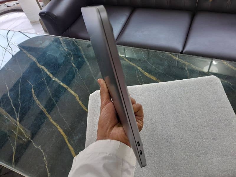 mac book pro 2020 m1 2