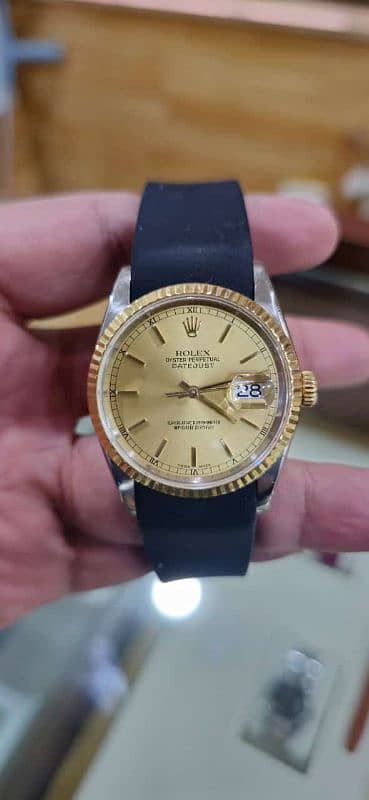 I buy old watches Rolex Omega Cartiar IWC Tudor Piaget Chopard Rado 2