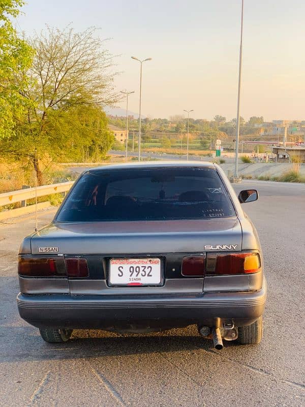 Nissan Sunny 1991 1