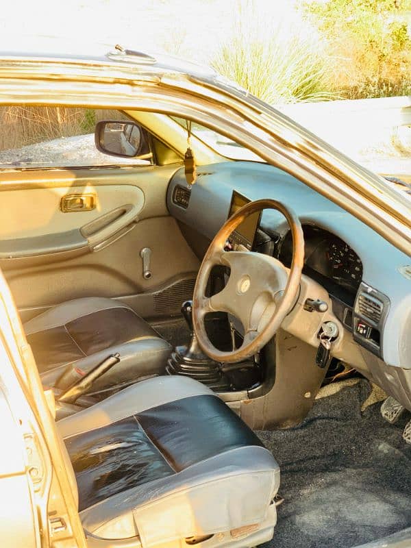 Nissan Sunny 1991 6