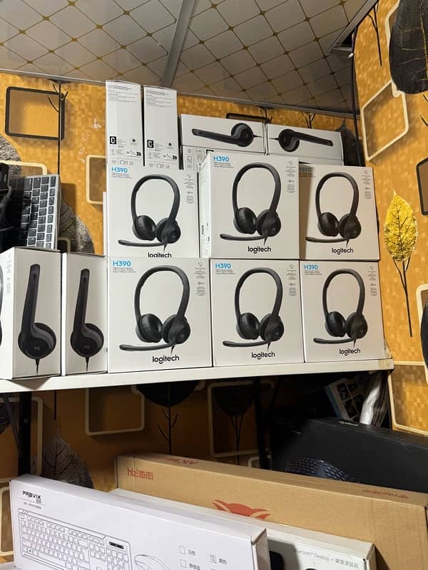 Logitech H340/370/390/650 USB Noise Cancellation Headphone 1