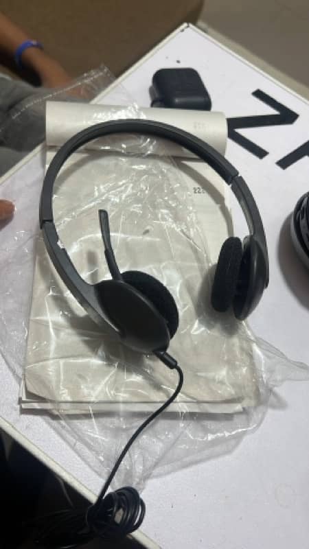 Logitech H340/370/390/650 USB Noise Cancellation Headphone 2