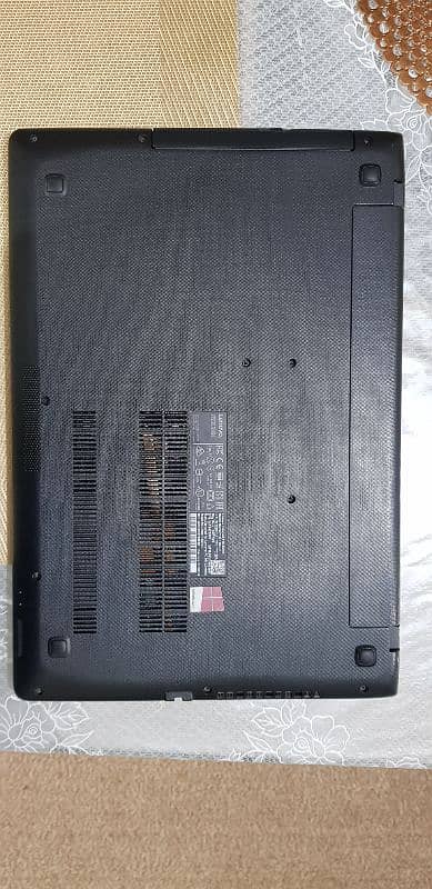 Lenovo Ideapad 110 Core i5-6th Gen, 12 GB RAM 10