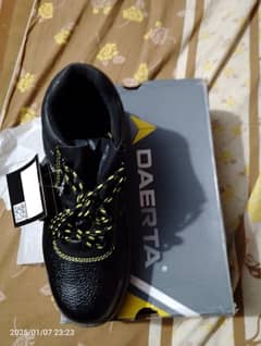 safety shoes new design
