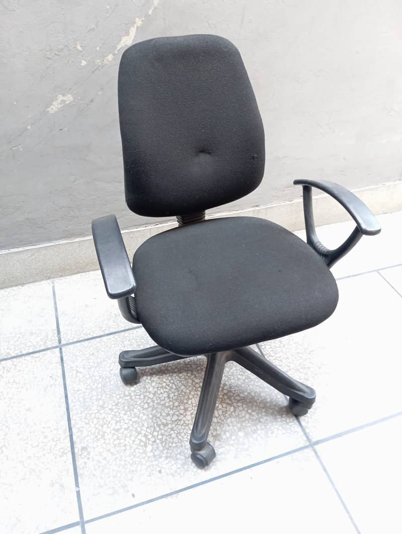 Revolving computer chair 03099944446 2
