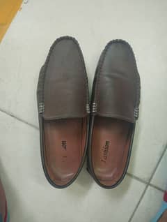 used rexine shoes