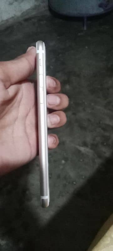 exchange for mobile  Apple iphone6 non pta condition 64 gb lush push 1