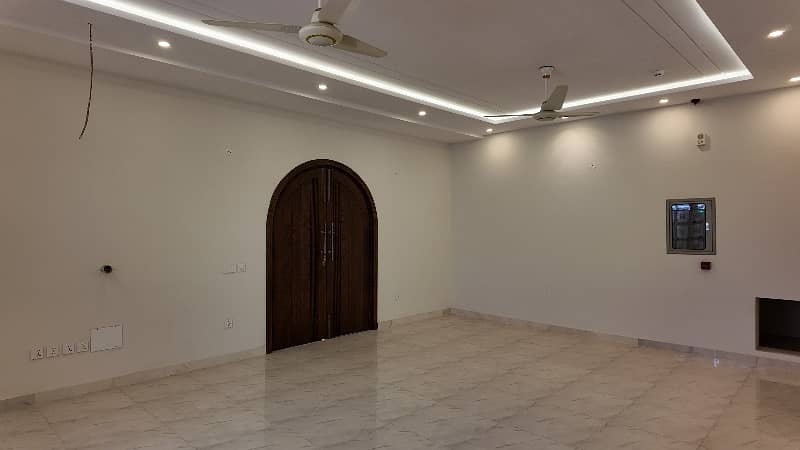 Immaculate Corner 24 Marla House Near To Park With Super Solid Construction Lift And Hybrid Solar System Situated At The Auspicious Location Of L Block Phase 6 DHA Lahore 34