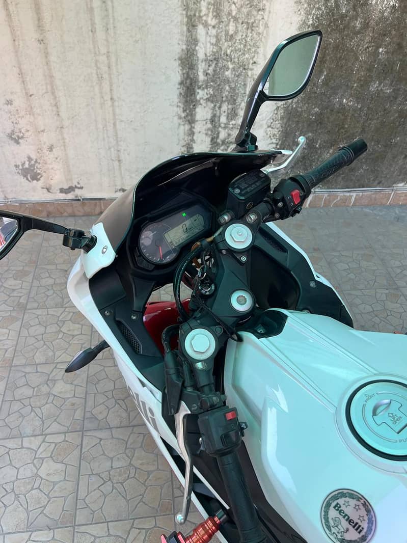Benelli 302 R 2018 4