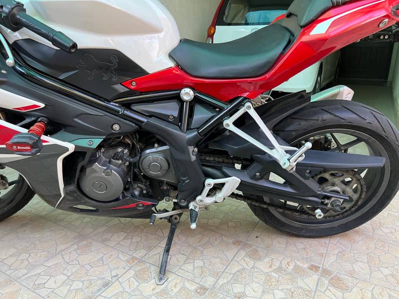 Benelli 302 R 2018 7