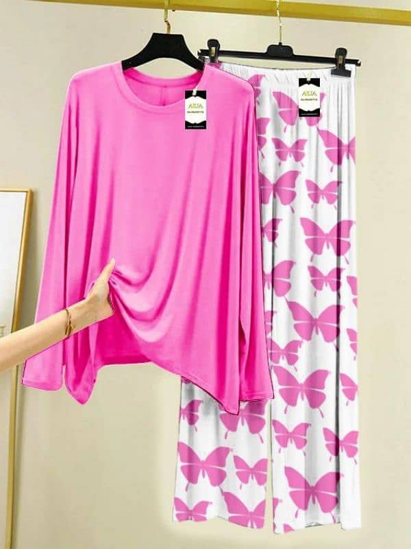 stylish women's printed night suit 1