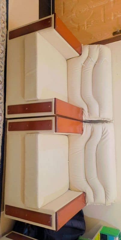 7 Seater sofa set 0