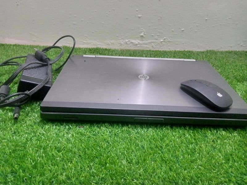 HP EliteBook 8760w – Core i7 2nd Gen | 8GB RAM | 250GB SSD | 2GB GPU | 8