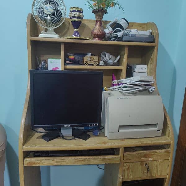 Computer trolley 1