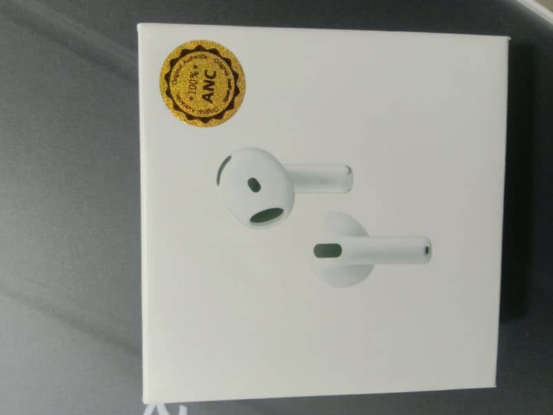 Airpods 4 with Active noice cancellation 0