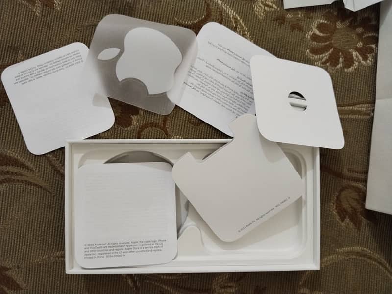 IPHONE 15PRO 512 GB PTA  APPROVED 10
