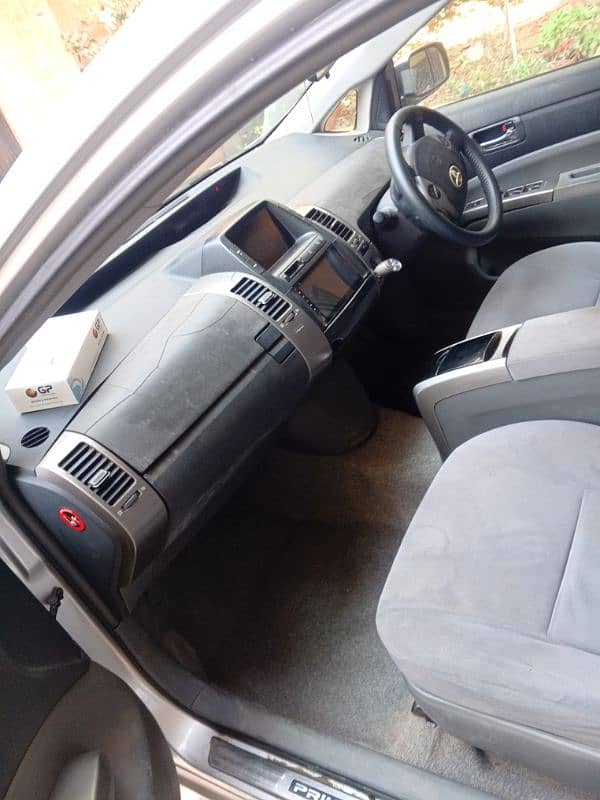 Toyota Alphard Hybrid 2010 5