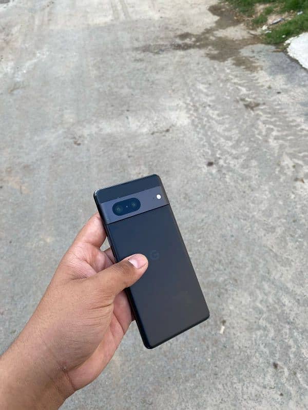 Google pixel 7 4