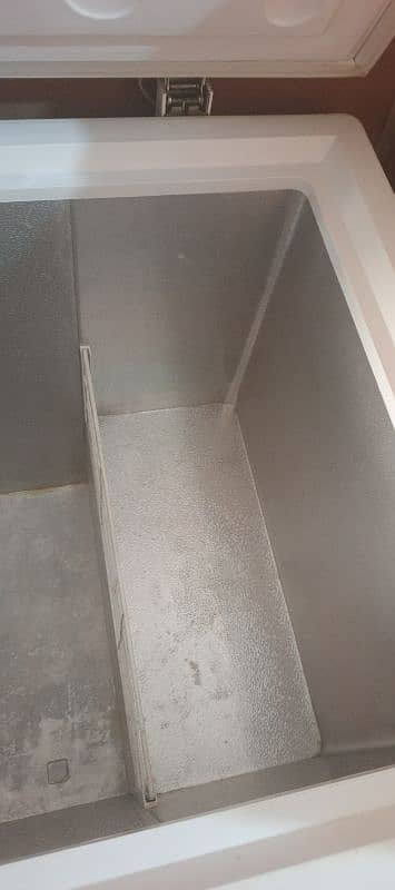 hair deep freezer model Hd 405 2