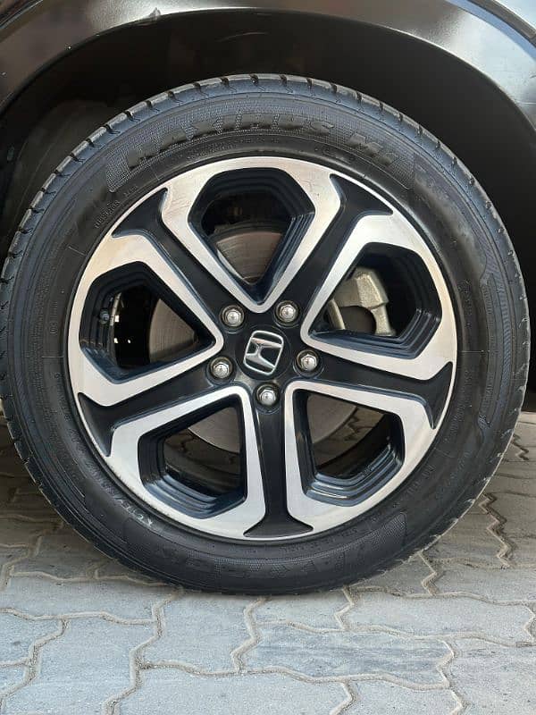 Honda Vezel 2024 5