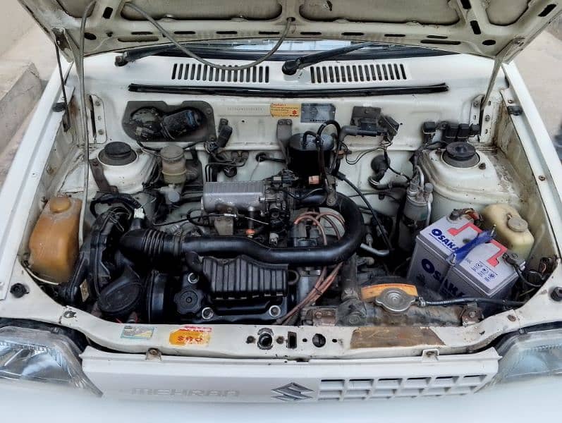 Suzuki Mehran VXR 2013 8