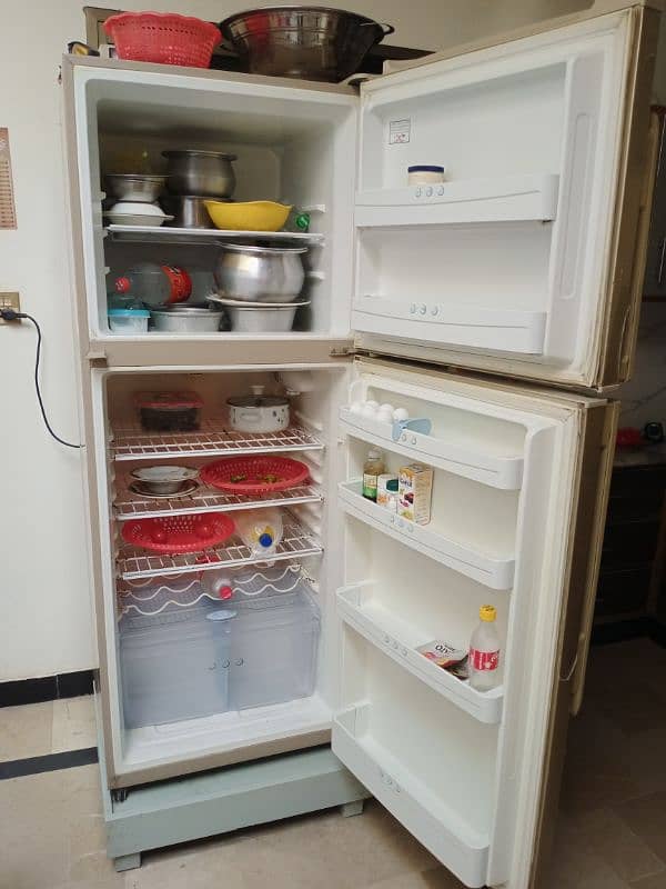 refrigerator 3
