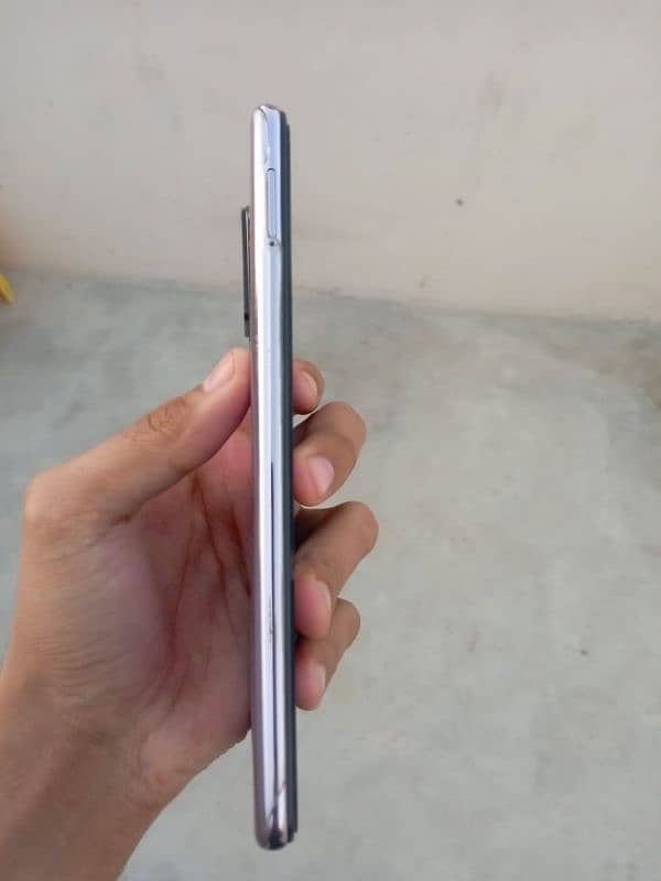 infinix note 10 Pro 256 5