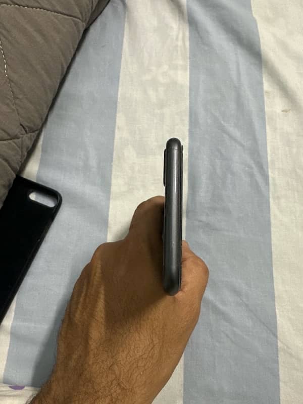 Iphone 8 Plus Pta Approved EXCHANGE POSSIBLE WITH only IPHONE 4