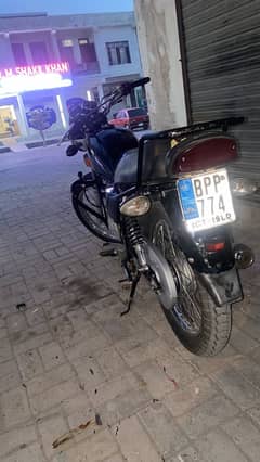 Suzuki GS 150 2021 model