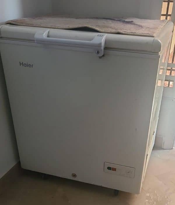deep freezer in excellent condition 0