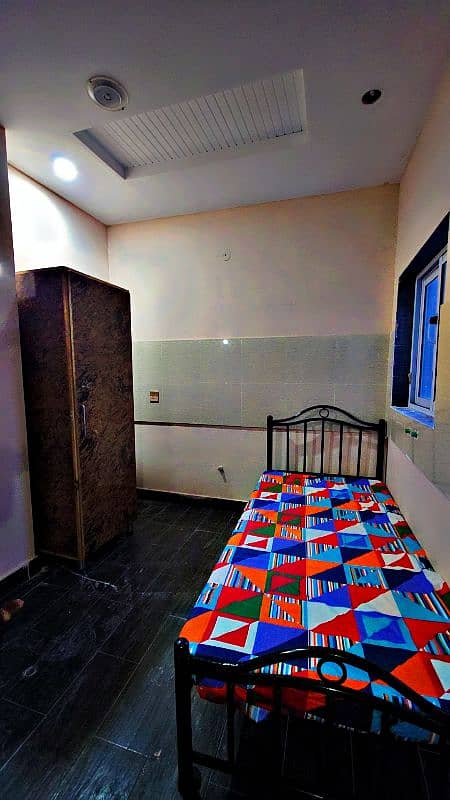 Afnan Boys Hostel 0