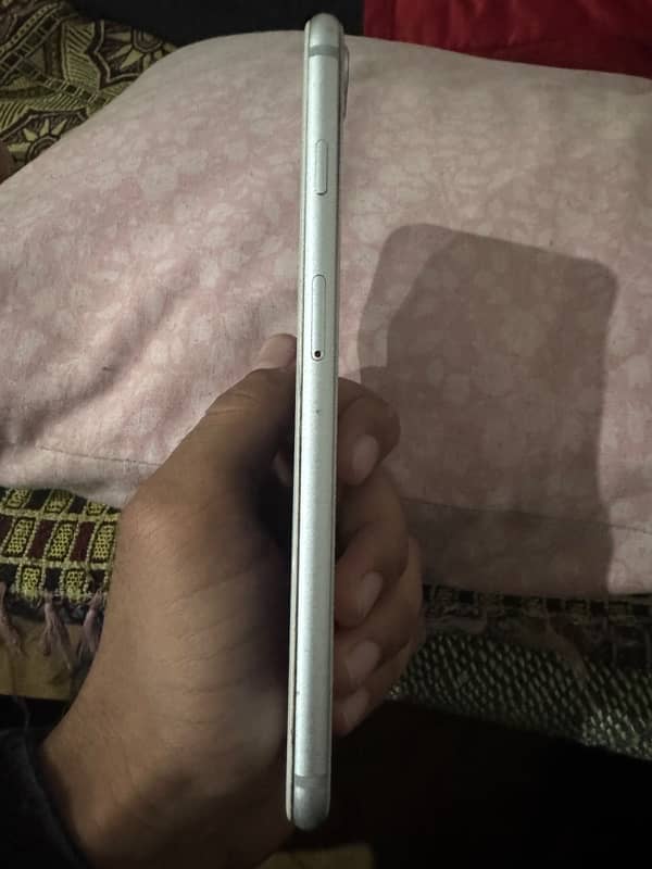 IPhone 8 Plus 64gb FU non pta 4