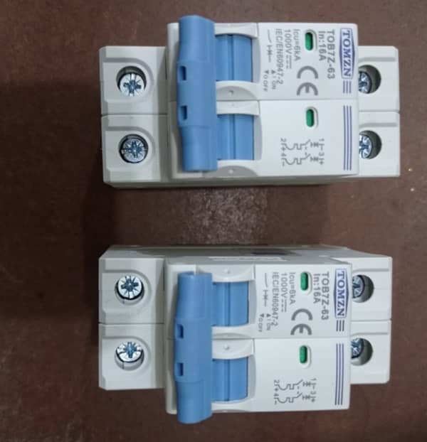 Tomzon Breaker For sale 3