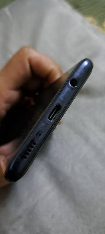Samsung A51 9.5/10 condition 6/128 3
