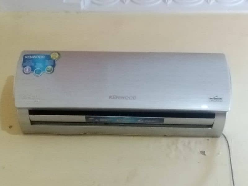 Kenwood invater 1 ton 4