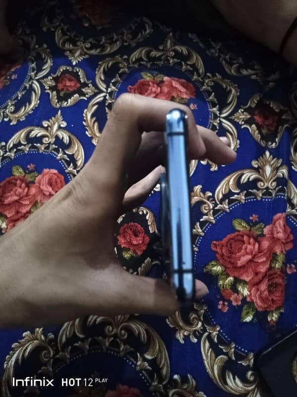 One plus 7t  non pta 5