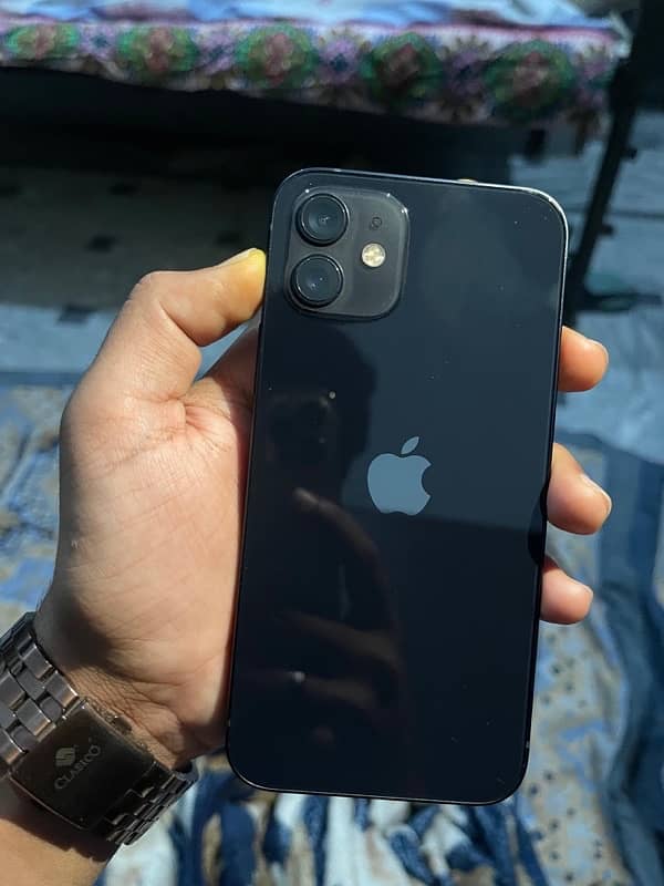 IPHONE 12 wth box no replace 1