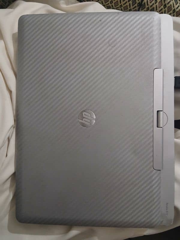 hp laptop i5 / 4th generation 3
