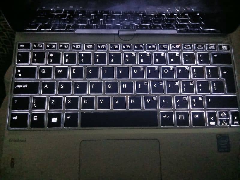 hp laptop i5 / 4th generation 11