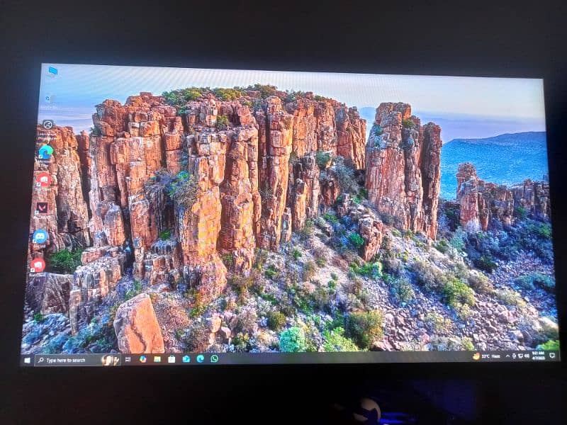 ease g24i28 280 hz monitor with box 0