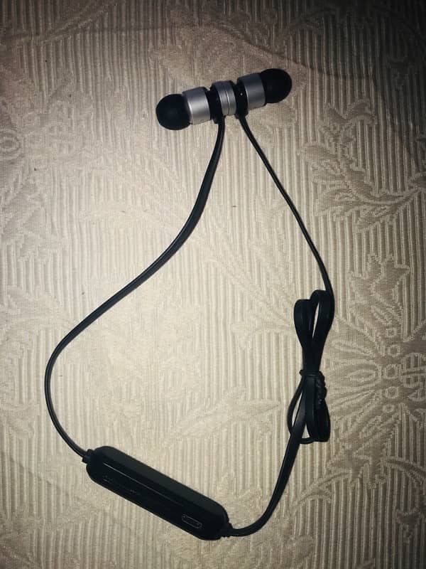 wireless Bluetooth headfree 2