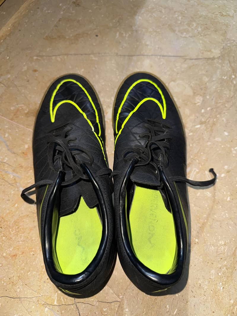 Nike Hypervenom Phelon II IC 1