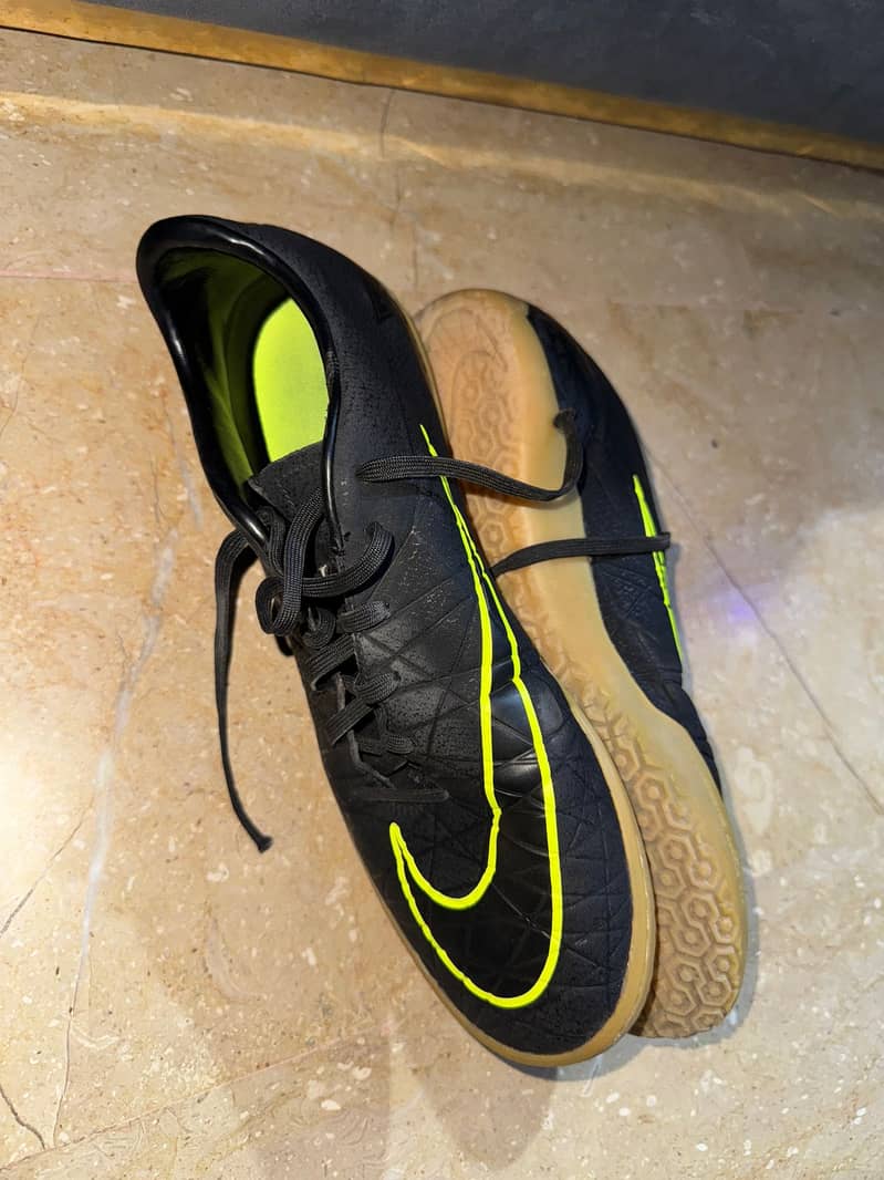 Nike Hypervenom Phelon II IC 3