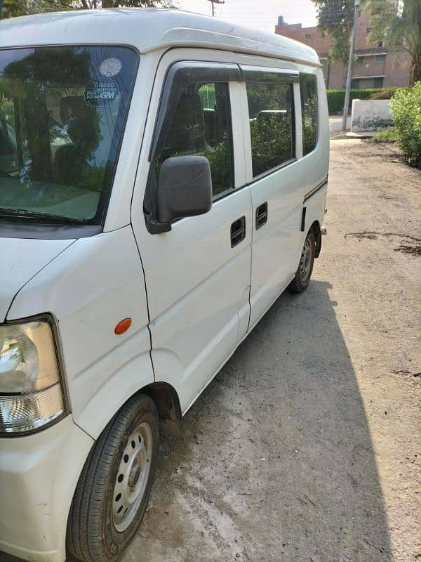 Suzuki Every 2016 1